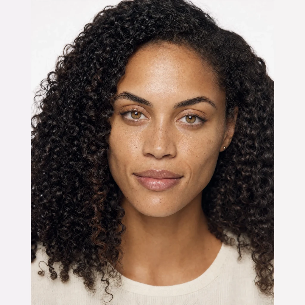 Hortense, AI fashion model