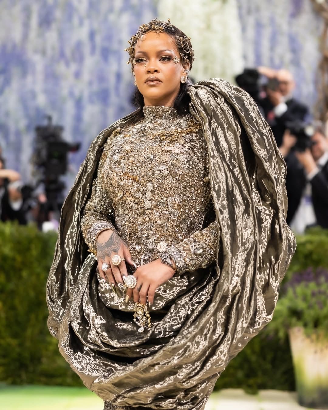 Clothing design of Rihanna 