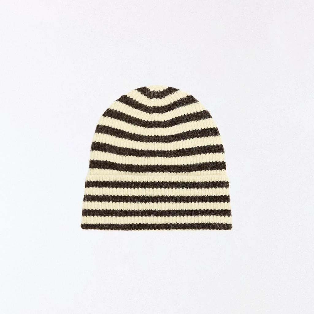 Packshot of a cream and brown striped ribbed beanie before on-model generation