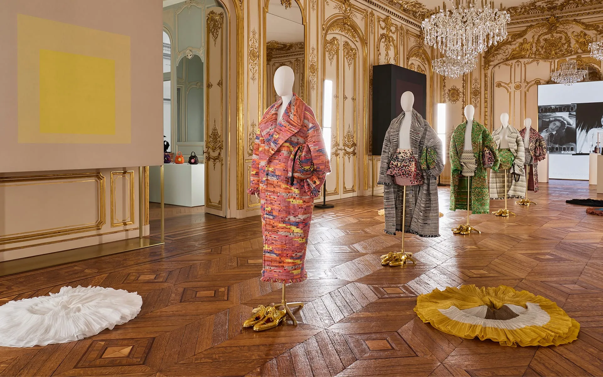 Loewe’s Fall/Winter 2025 presentation at Hôtel de Maisons. Image: Courtesy of Loewe